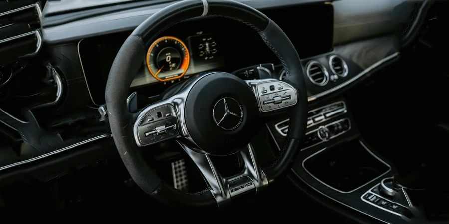 Picture of Steering Wheel in Mercedes