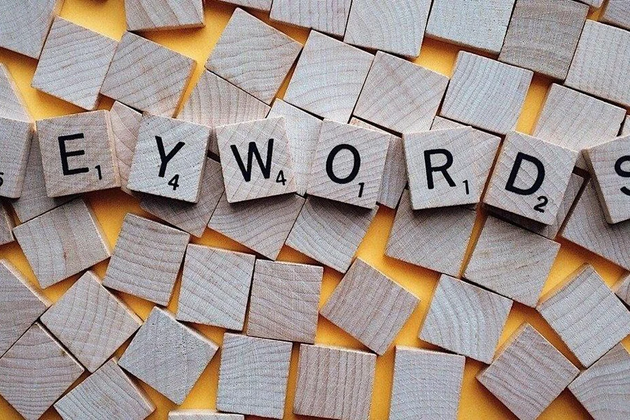 Word tiles spelling out ‘Keywords