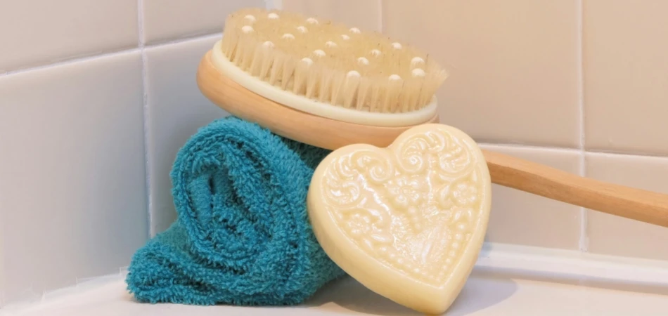 bath and shower accessories