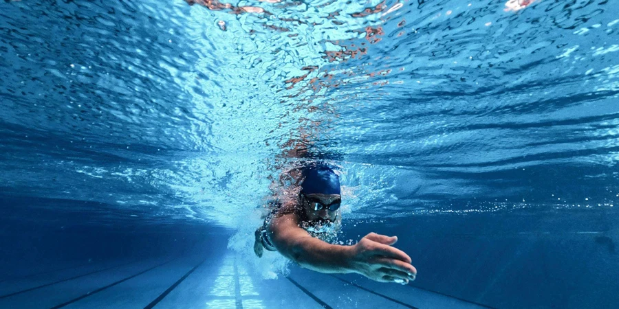 swimming pool underwater