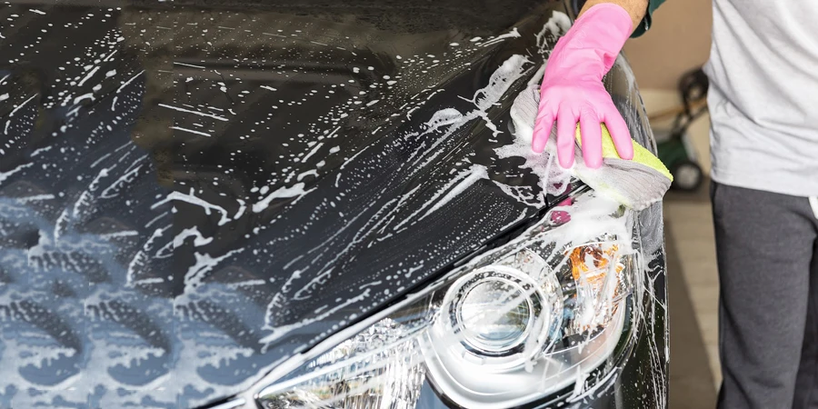 wash a car, car, blue