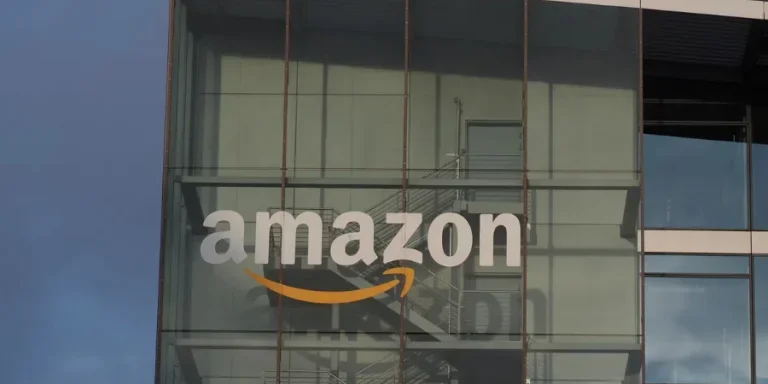 Amazon Deutschland Services GmbH e-commerce german headquarters office building