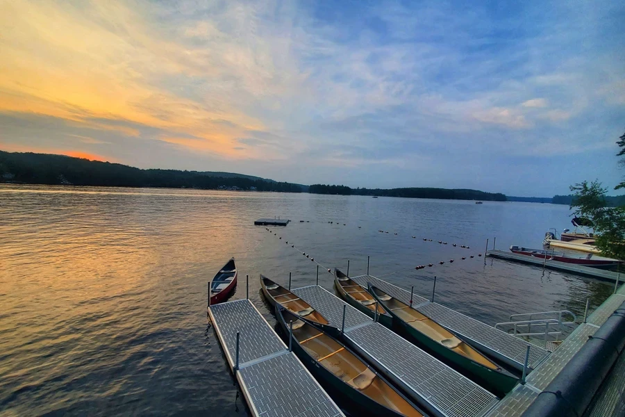 Canoes on Ossipee