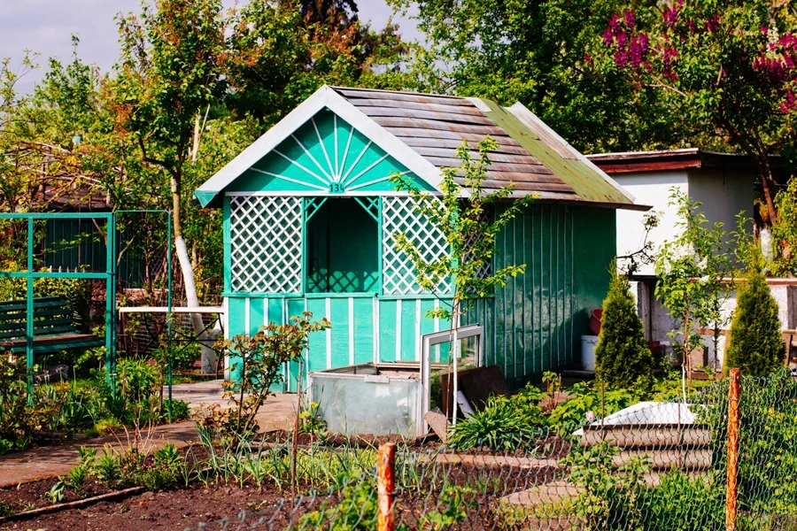 Medium-sized garden shed, suitable for multiple purposes