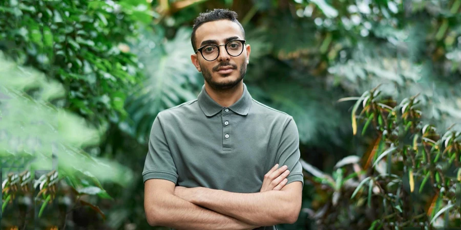 Selective Focus Photo of Man Wearing Eyeglasses and Polo Shirt