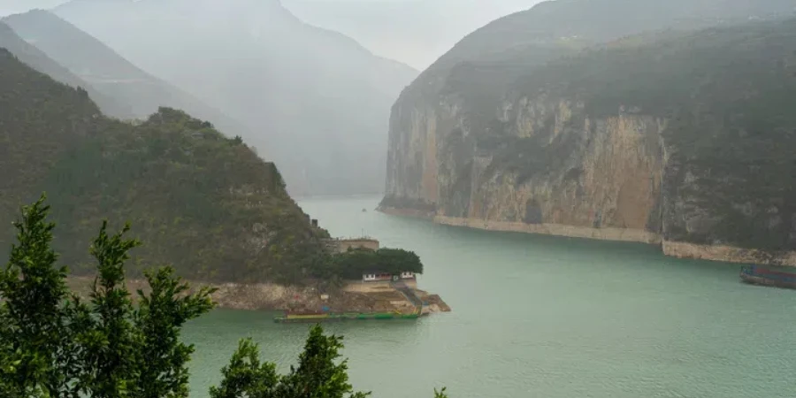 Three Gorges Lands