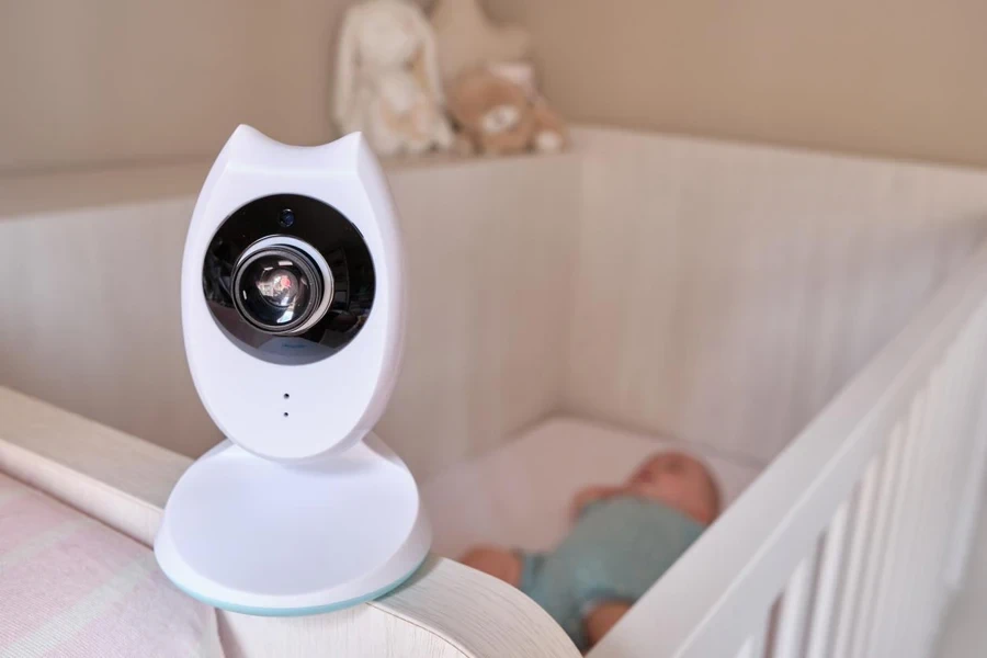 the baby & pet monitor