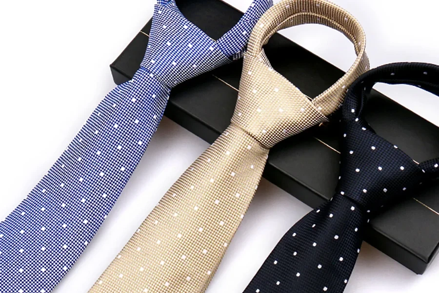 Classic Polka Dot Silk Tie