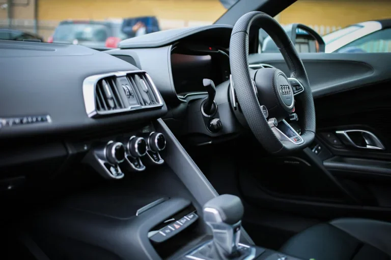 Enhancing Comfort and Style A Comprehensive Guide to Steering Wheel