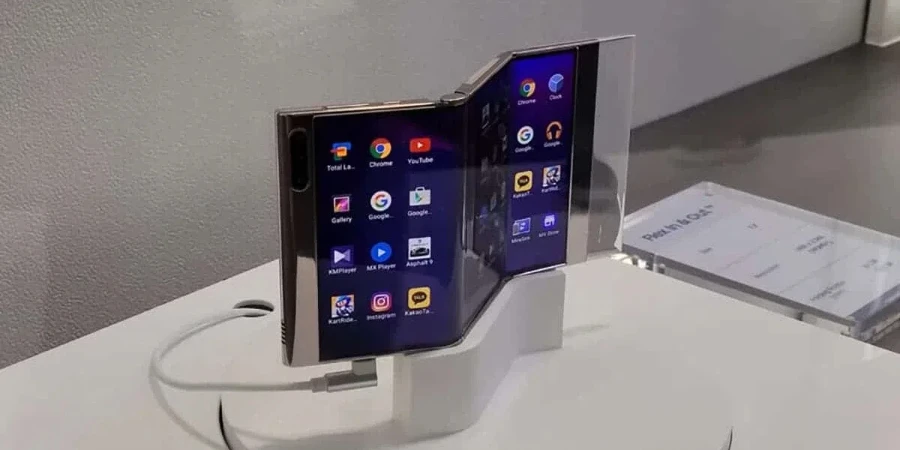 Samsung is working on a Tri-Foldable Phone like the Huawei Mate XT