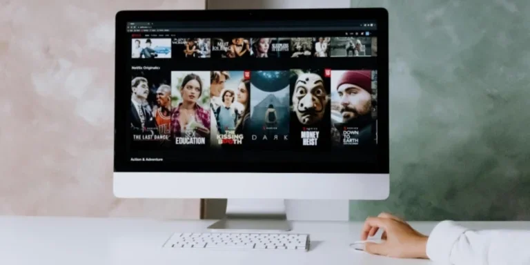 A computer screen with images on it