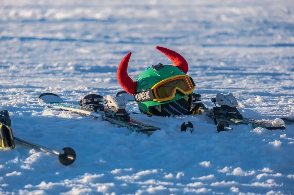 winter, ski helmet, ski goggles