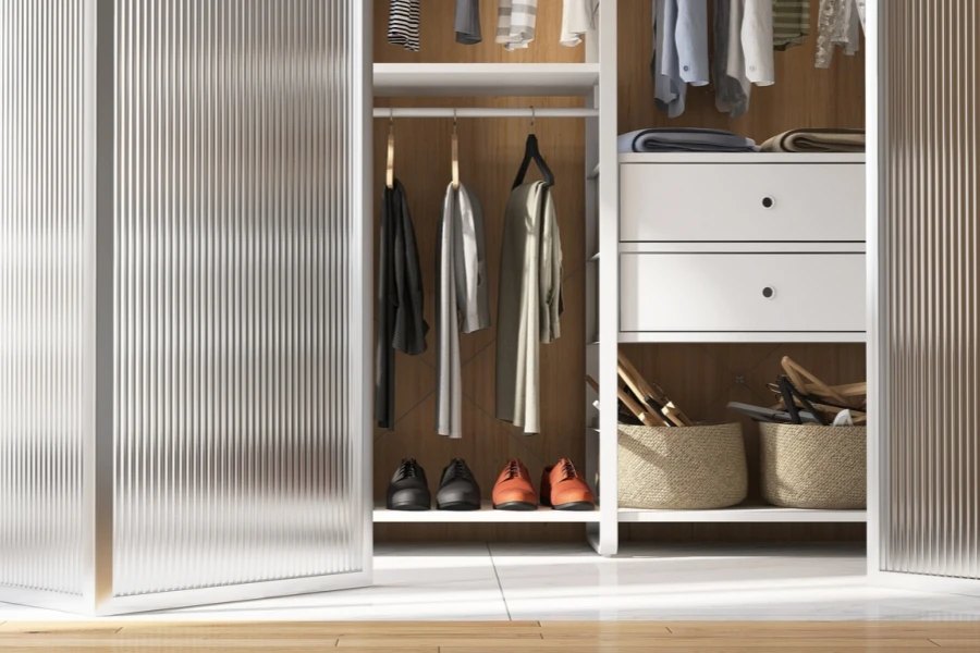 closet with bifold doors