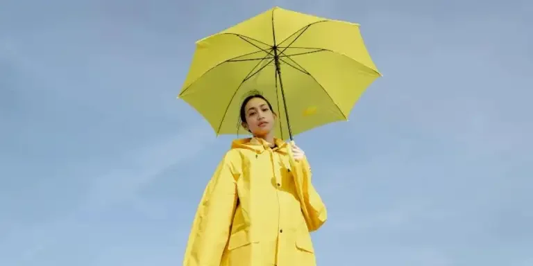 exploring-the-versatile-world-of-ladies-rain-jack