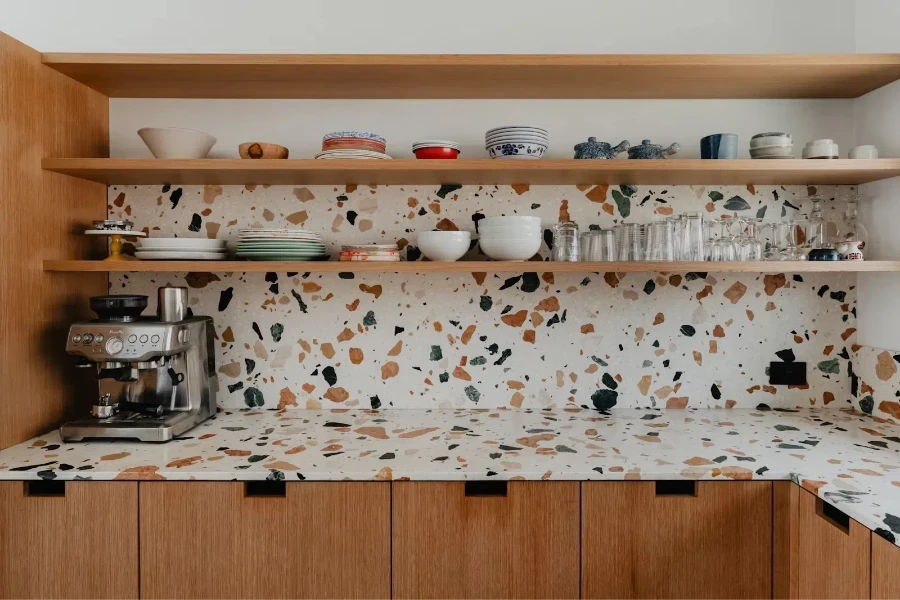 laminate counter and backsplash with palazzo