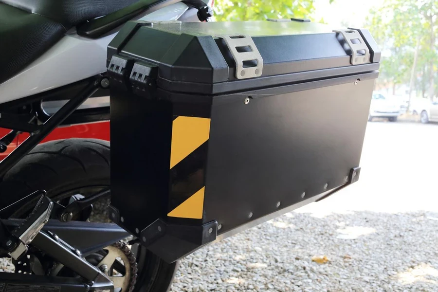 motorcycle saddlebag