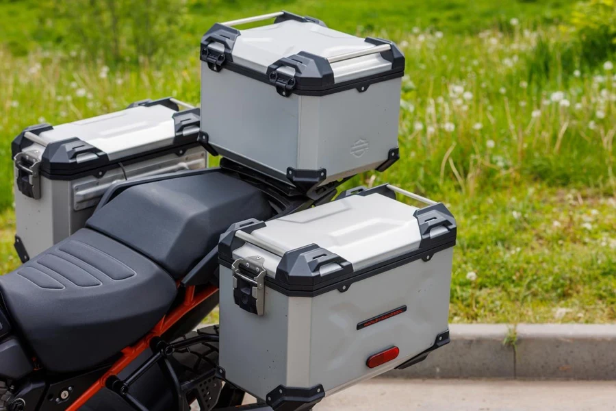 motorcycle saddlebag