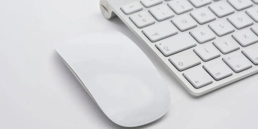 Apple to Redesign Magic Mouse