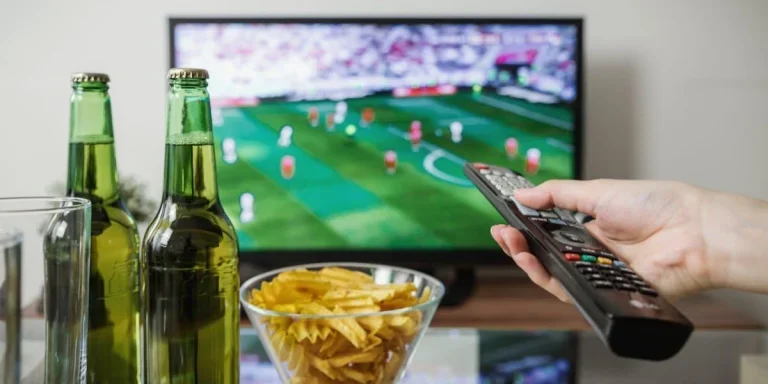 Цифровые телевизионные передатчики помогают доставлять HDUHD-контент на домашние телевизоры