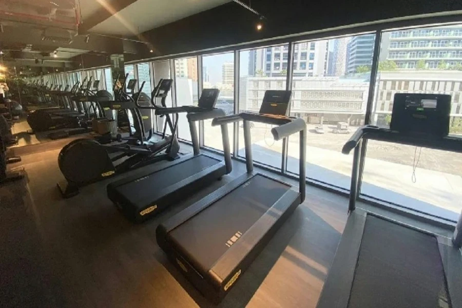 Dubai Business Bay The Sterling West Apartment Gym