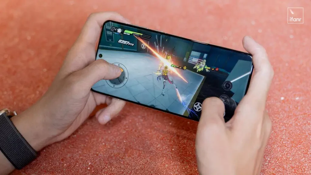 OnePlus 13 displaying high-performance gaming graphics