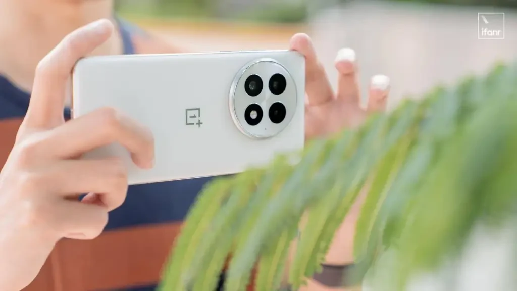 OnePlus 13 showcasing its camera capabilities with vibrant colors