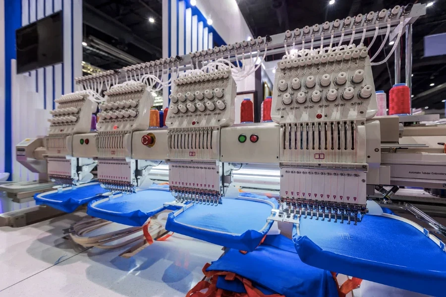 Textile - Professional and industrial embroidery machine