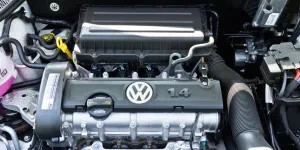 Ruang mesin Volkswagen Polo