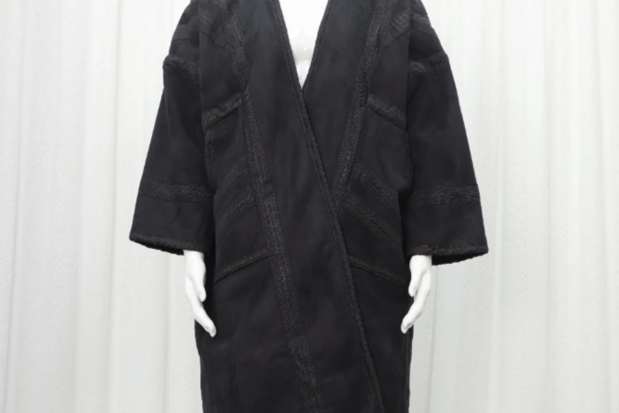 OEM Custom High Quality Arabic Men's Winter Bisht Coat