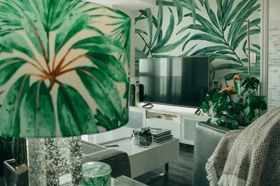 tropical decor on walls and light fixtures