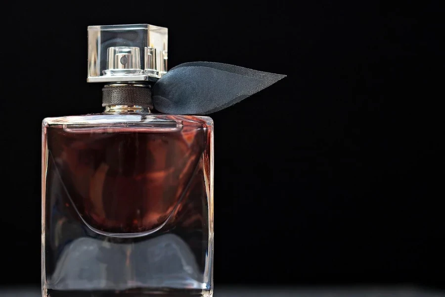 parfum, flacon, bouteille en verre