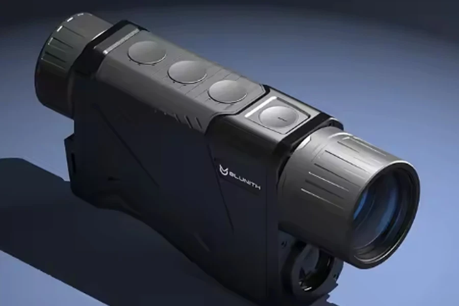 Blunith IR Night Vision Hunting Shooting Thermal Imaging Device Monocular in Low-Light Condition