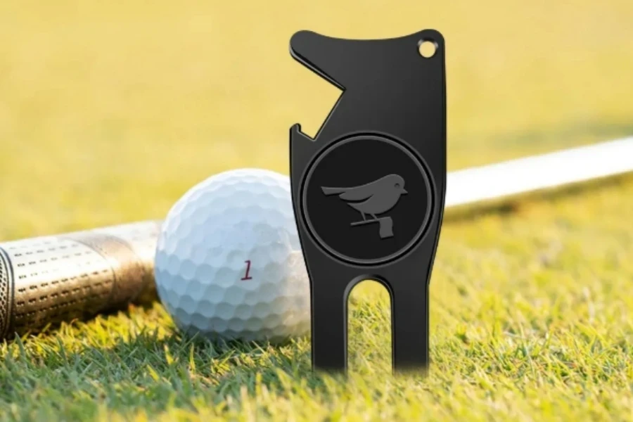 Zinc Alloy 4-in-1 Golf Divot Repair Tool with Magnetic Ball Marker