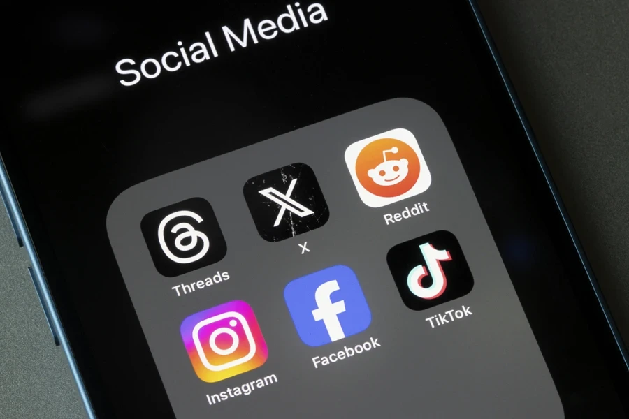 Assorted social media apps, including Threads, X, Reddit, Instagram, Facebook, and TikTok