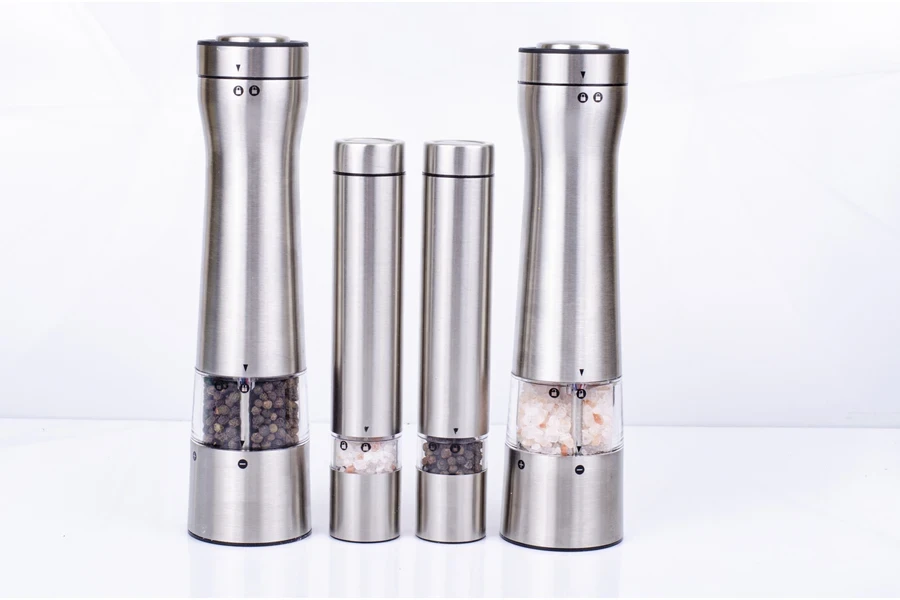 Matching electric salt and pepper grinders bundle in two sizes