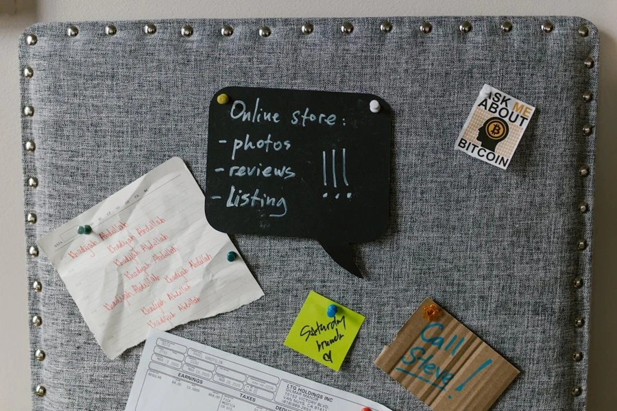 Pin-up board with various tasks