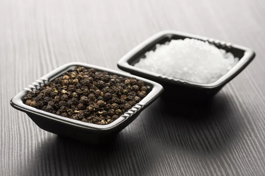 Juego de sal y pimienta inusual