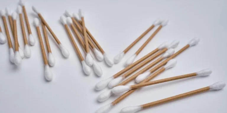 cotton swab