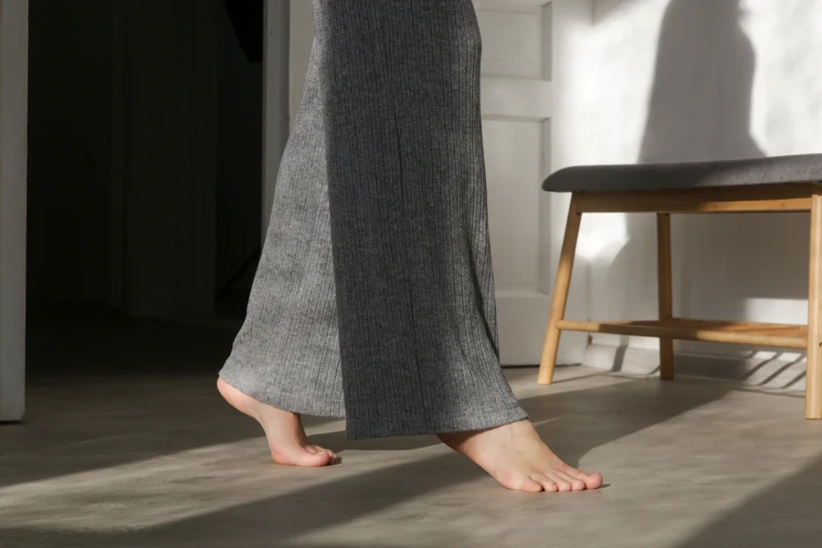 Anonymous person wearing thermal waffle bottom