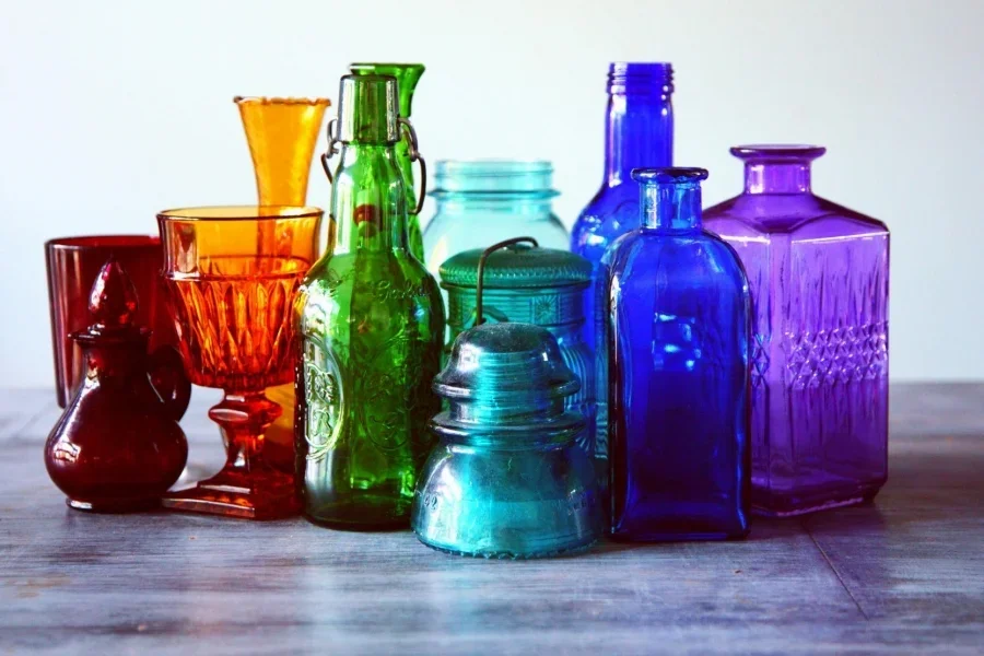 Wadah Kaca Transparan Berbagai Warna