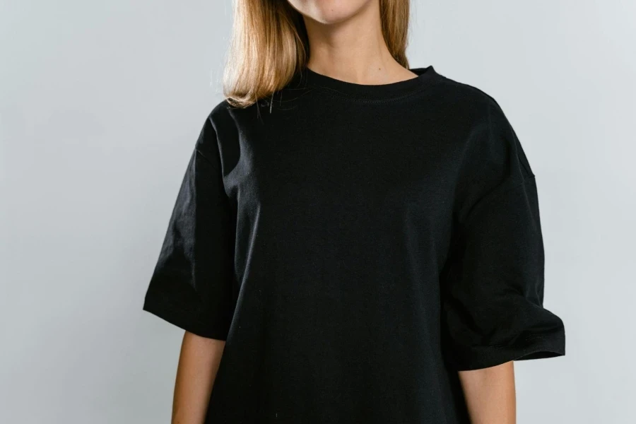 Woman in Black Crew Neck T-shirt