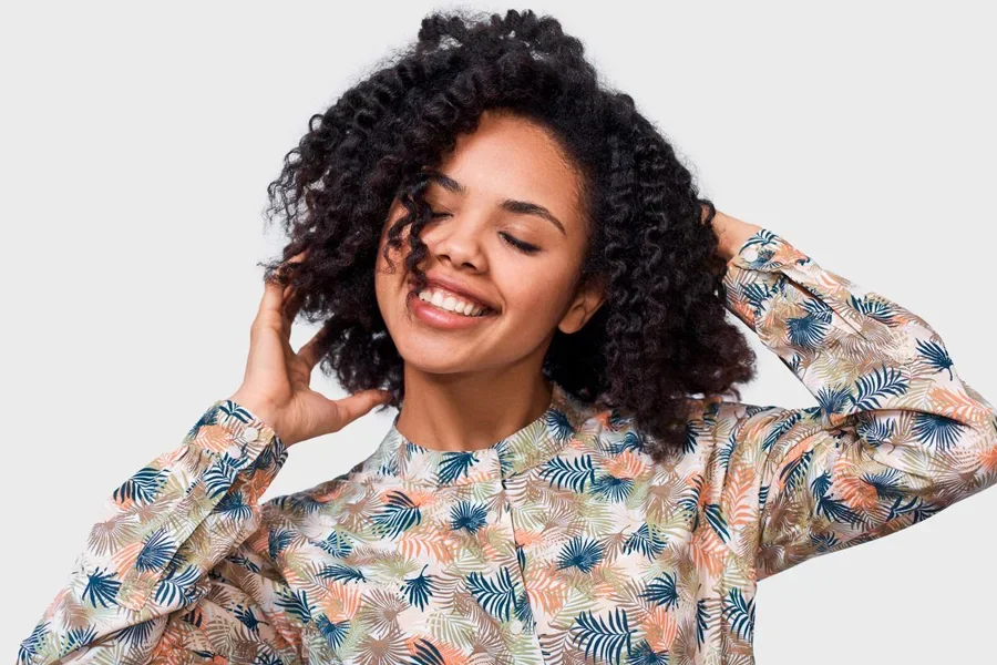 Perruque Courte Bouclée