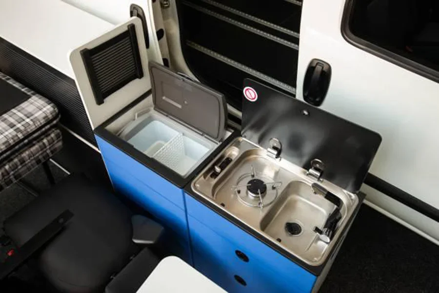 cuisine tourisme camping-car fourgon aménagé