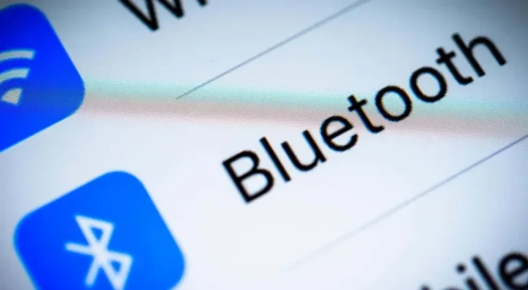 Gambar unggulan untuk Satu Teknologi Sangat Lama yang Kita Semua Gunakan tetapi Masih Tidak Percaya: Bluetooth