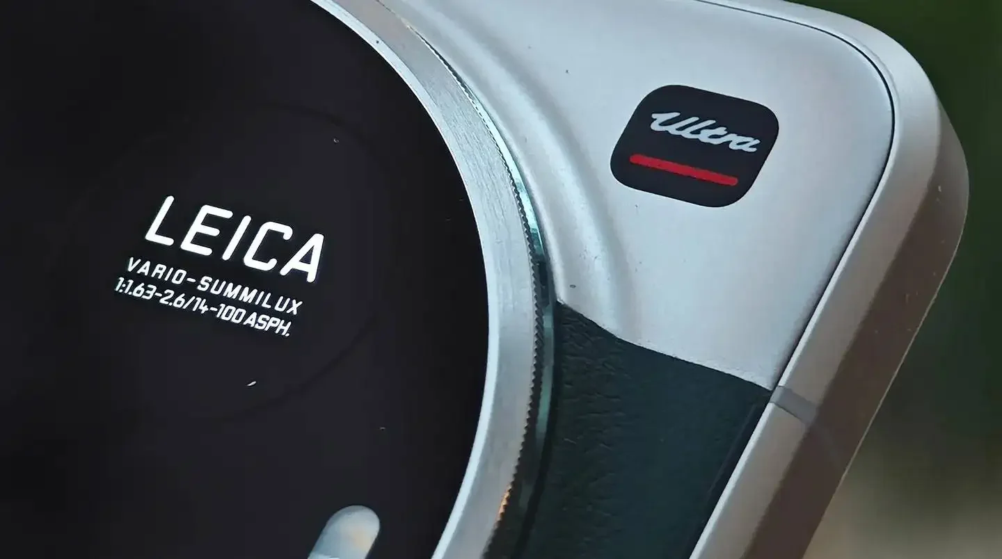 Leica-Ultra