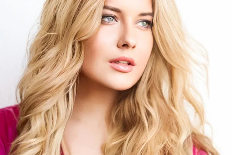 Light Strawberry Blonde