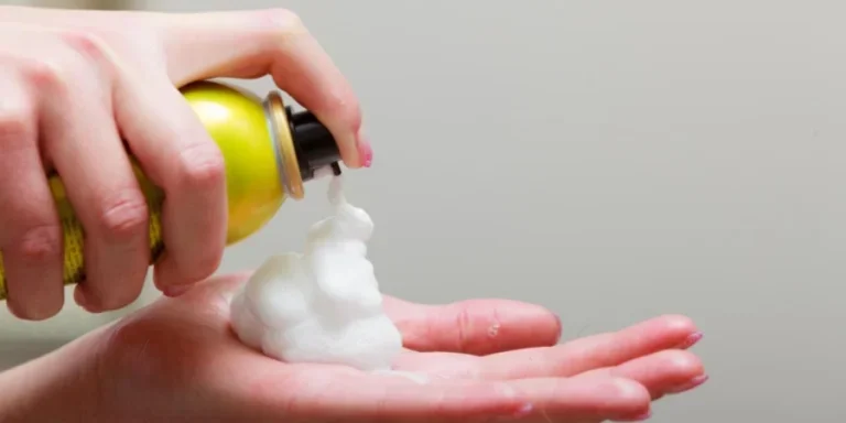 La mejor espuma para cabello rizado