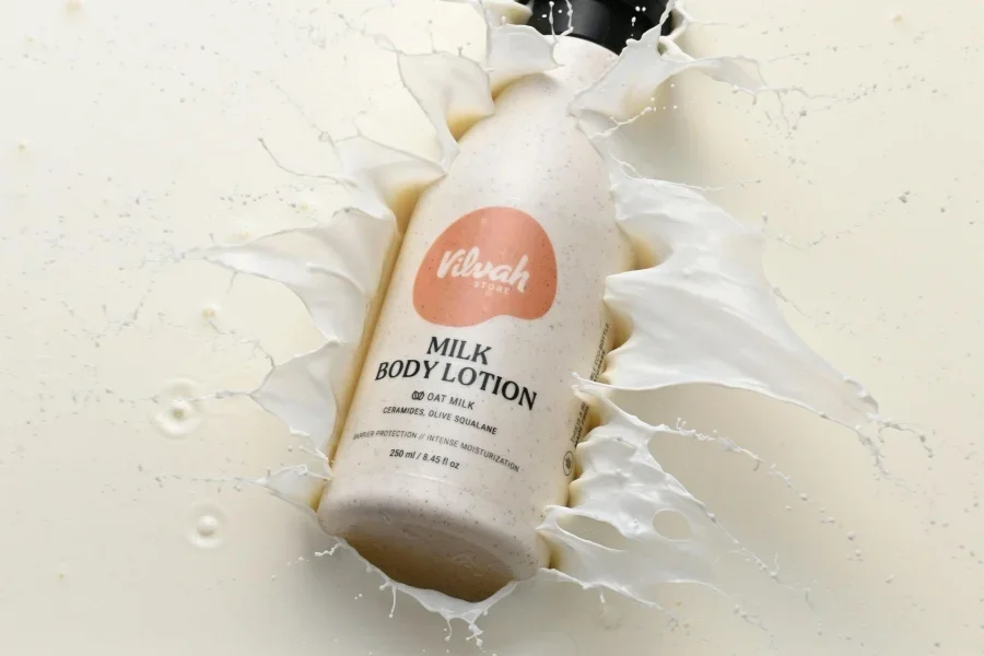 Milk Body Lotion Bottle Splashing Liquid